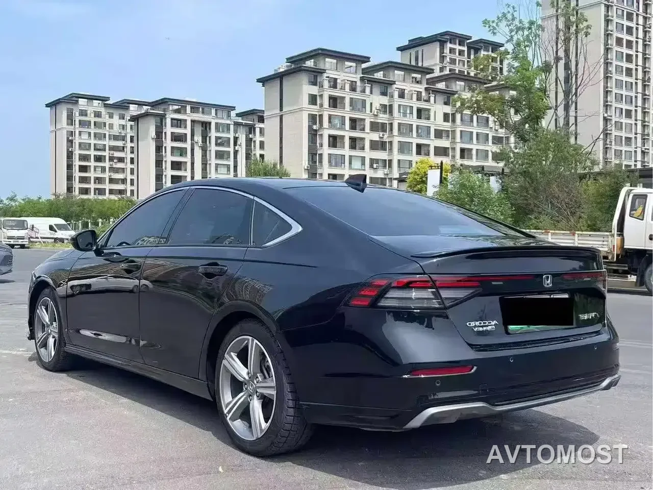 Honda Accord New Energy 2023 2.0L e:PHEV Premium Edition — фото 6