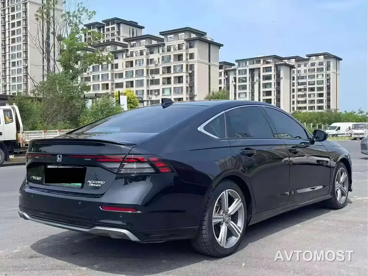 Honda Accord New Energy 2023 2.0L e:PHEV Premium Edition — фото 8