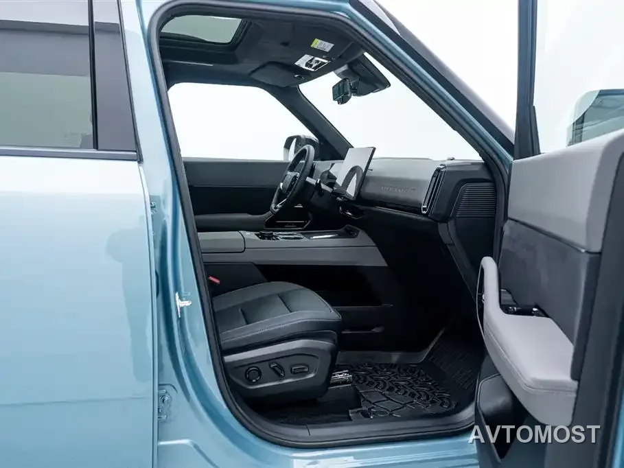 Ford Mustang NEV 2025 Plug-in Range Extender Hybrid — фото 5
