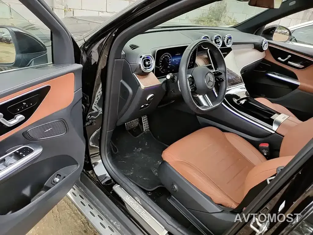 Mercedes-Benz GLC New Energy 2025 350 e L 4MATIC Collector's Edition — фото 21