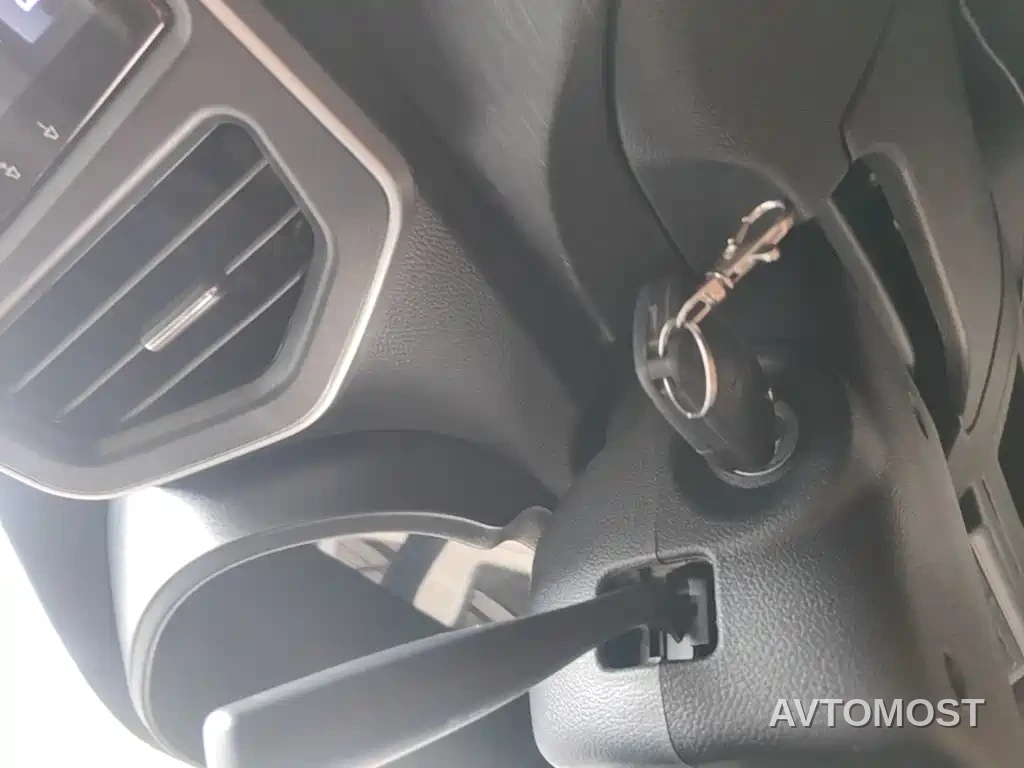 Changan Ruixing EM60 2025 Passenger Version Comfort 7-Seater 300km Liftgate — фото 3