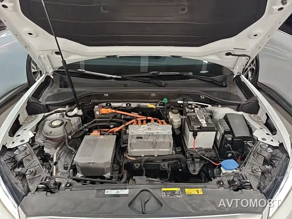 Audi Q2L e-tron 2019 Q2L e-tron Pure Electric Smart Cool Edition — фото 20