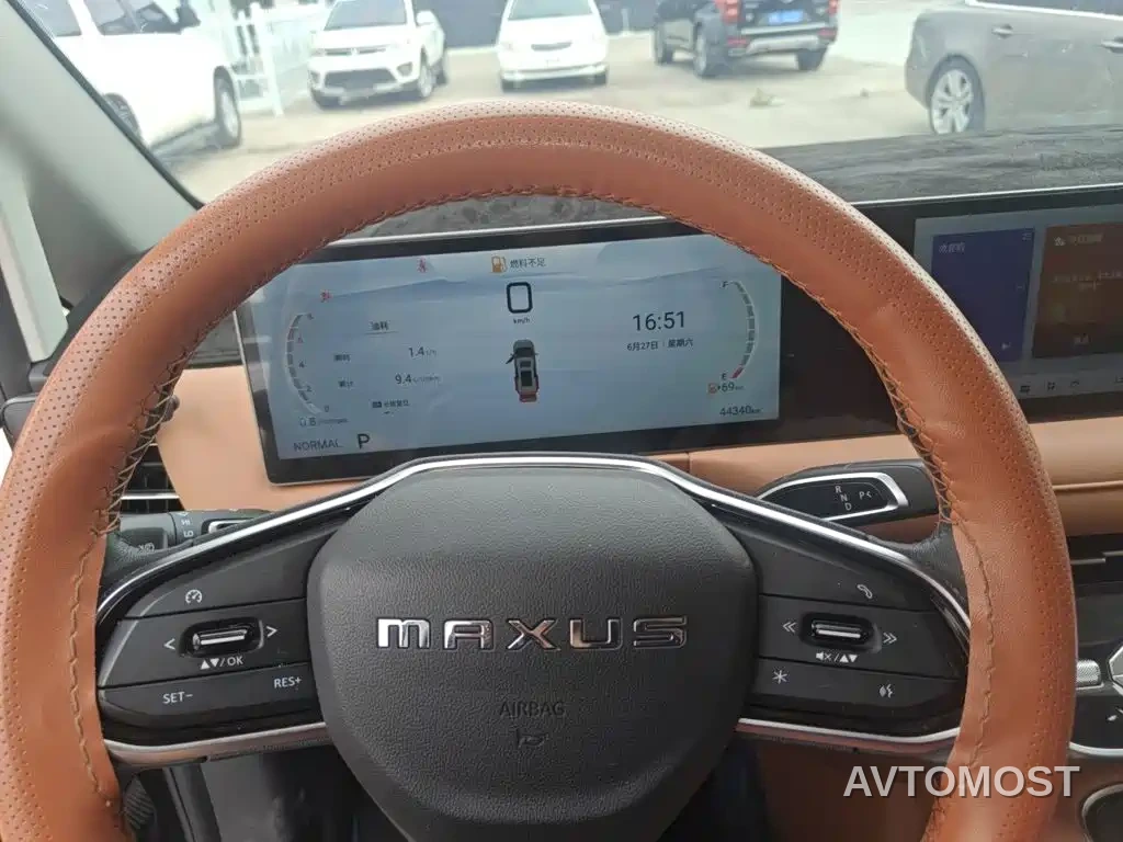 SAIC Maxus G10 2025 MAX 2.0T Automatic Flagship Edition Gasoline 7-Seater — фото 4