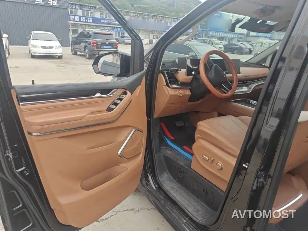 SAIC Maxus G10 2025 MAX 2.0T Automatic Flagship Edition Gasoline 7-Seater — фото 14