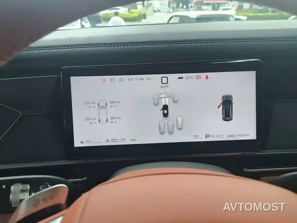 BYD Tang L 2025 DM 175KM Drone Player Edition — фото 4