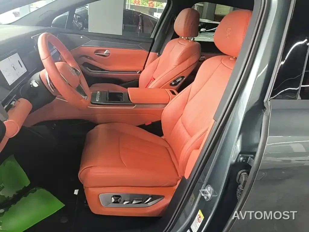 BYD Tang L 2025 DM 175KM Drone Player Edition — фото 7