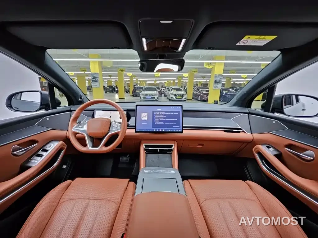 BYD Tang L 2025 DM 175KM Drone Player Edition — фото 11