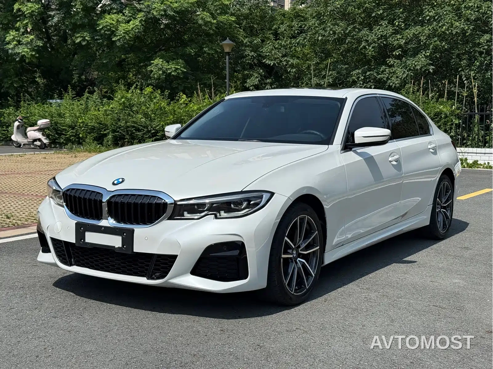 BMW 3 Series 2022 320Li M Sport Package — фото 1