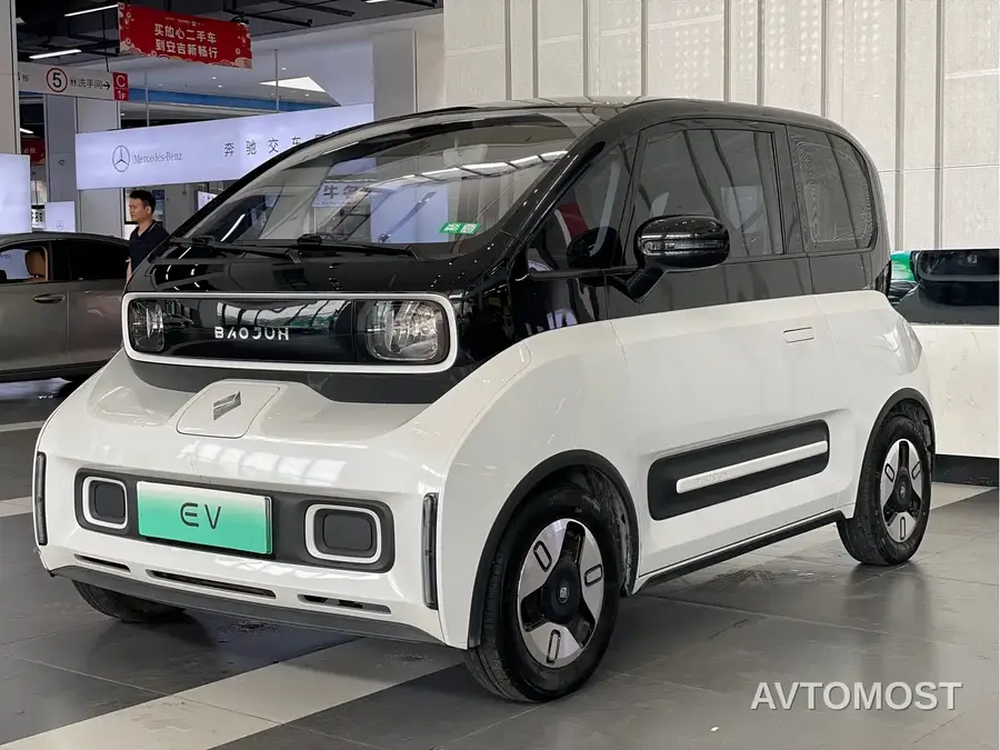 Baojun E300 2020 Plus Stellar Smart Travel Edition