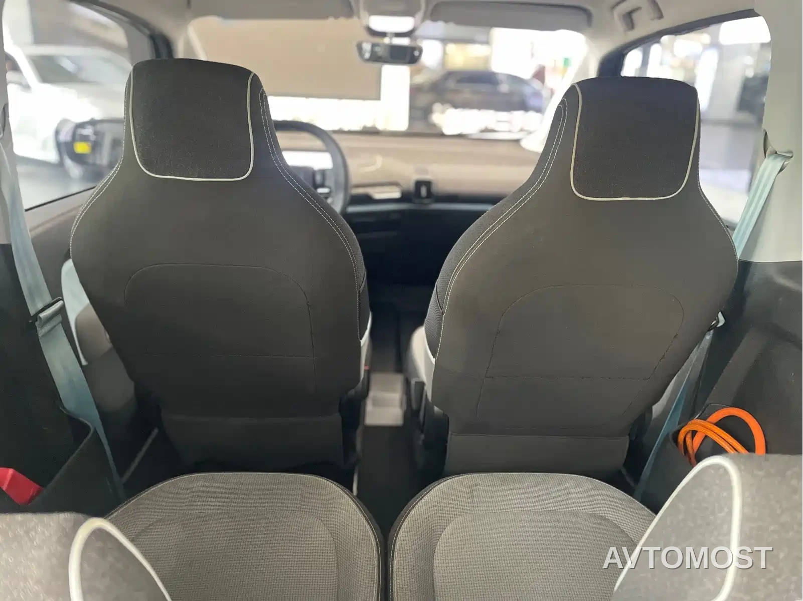 Baojun E300 2020 Plus Stellar Smart Travel Edition — фото 5