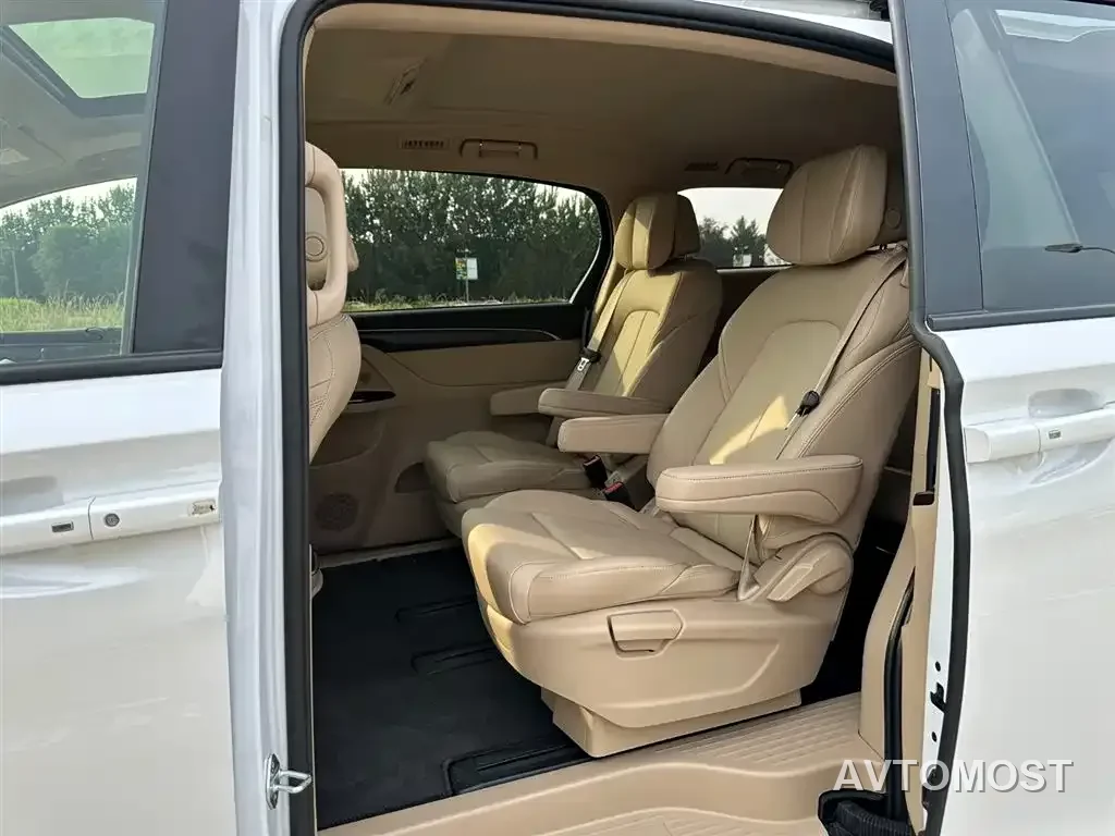 Buick GL8 New Energy 2025 Landprestige First Edition 7-Seater — фото 10
