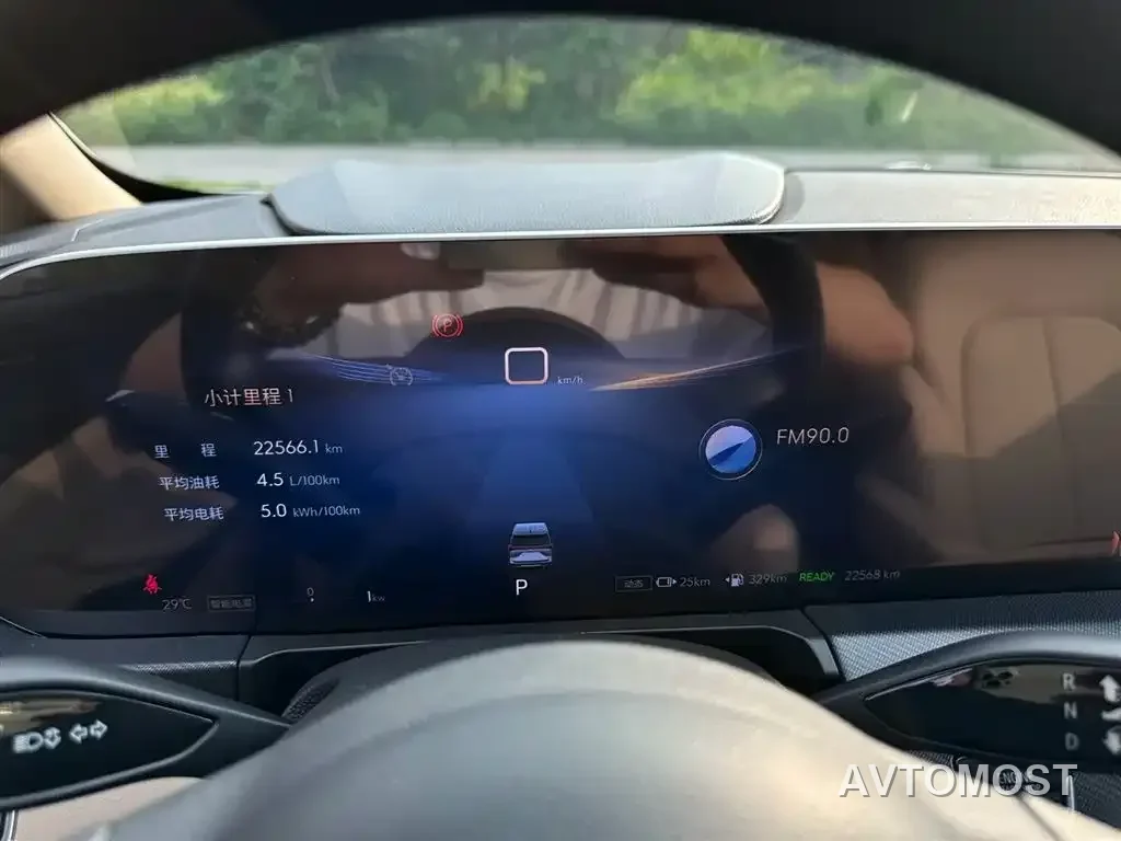 Buick GL8 New Energy 2025 Landprestige First Edition 7-Seater — фото 25