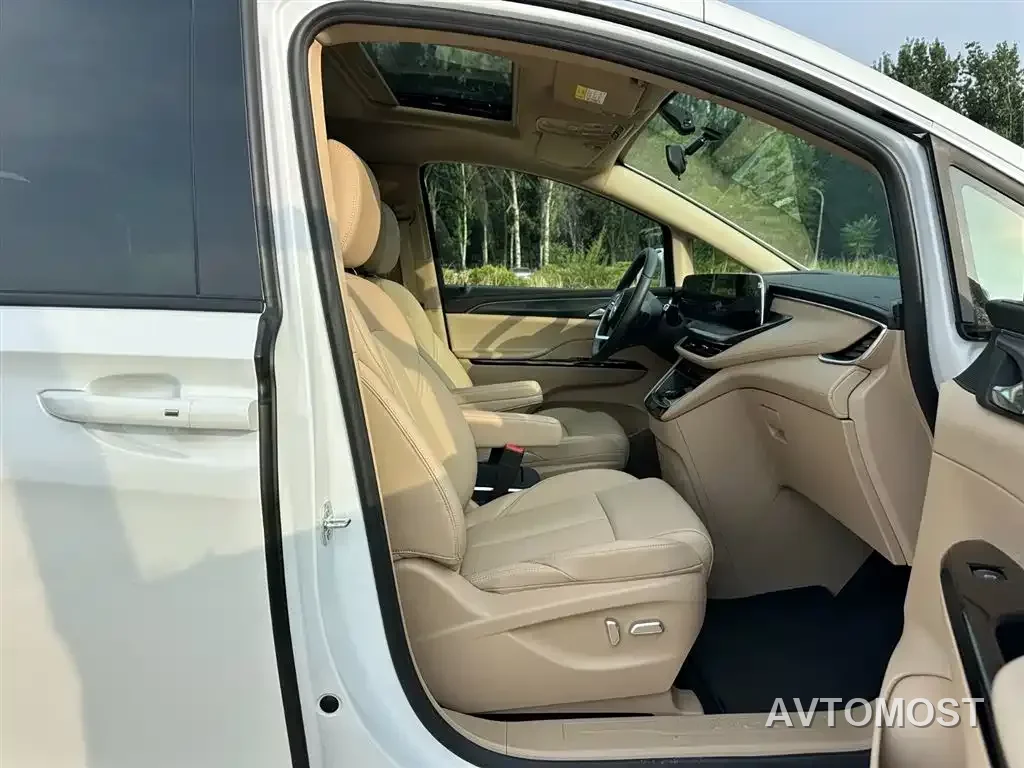 Buick GL8 New Energy 2025 Landprestige First Edition 7-Seater — фото 14