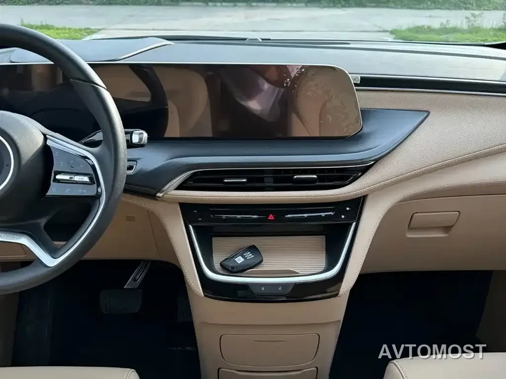 Buick GL8 New Energy 2025 Landprestige First Edition 7-Seater — фото 20