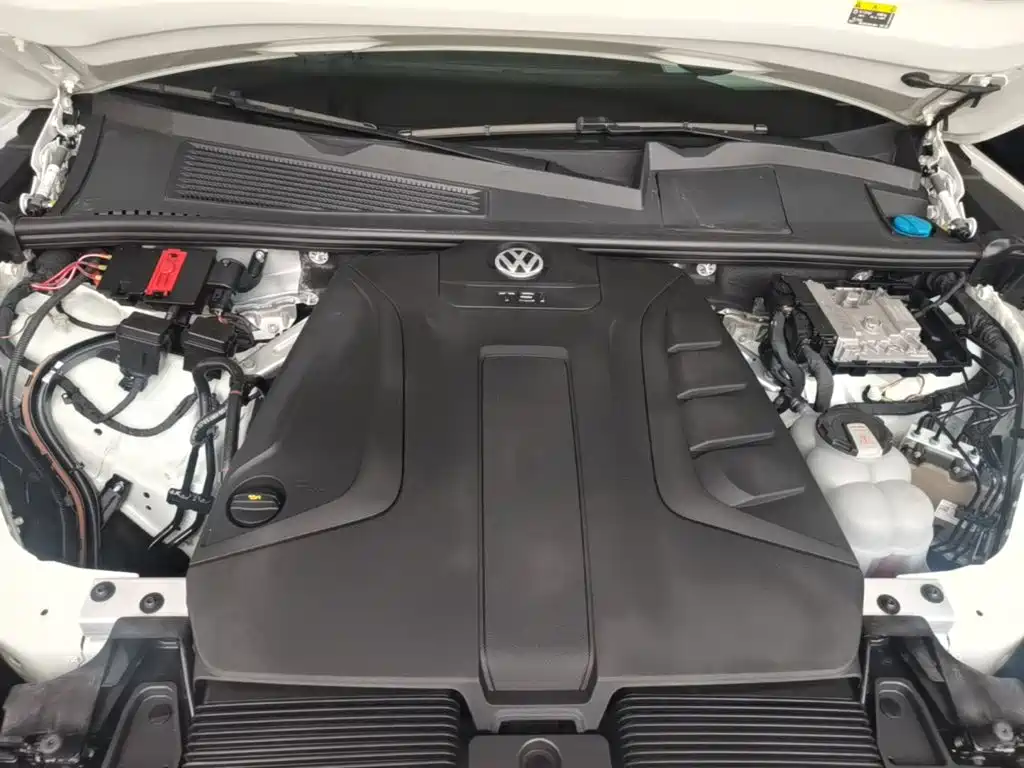 Volkswagen Touareg 2021 2.0TSI R-Line — фото 20