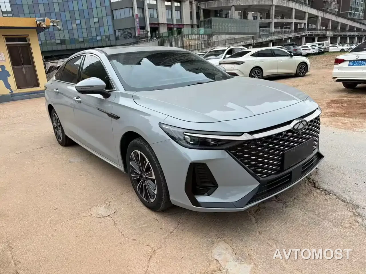 Chery Fengyun A8 2025 145km Standard — фото 3