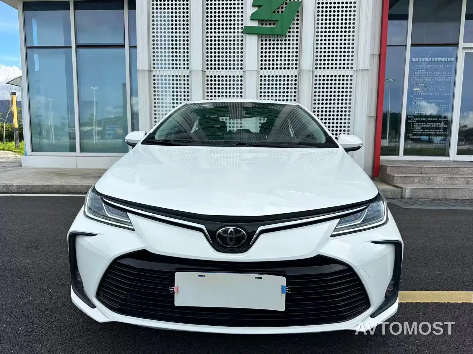 Toyota Corolla 2021 TNGA 1.5L CVT Elite Edition — фото 3