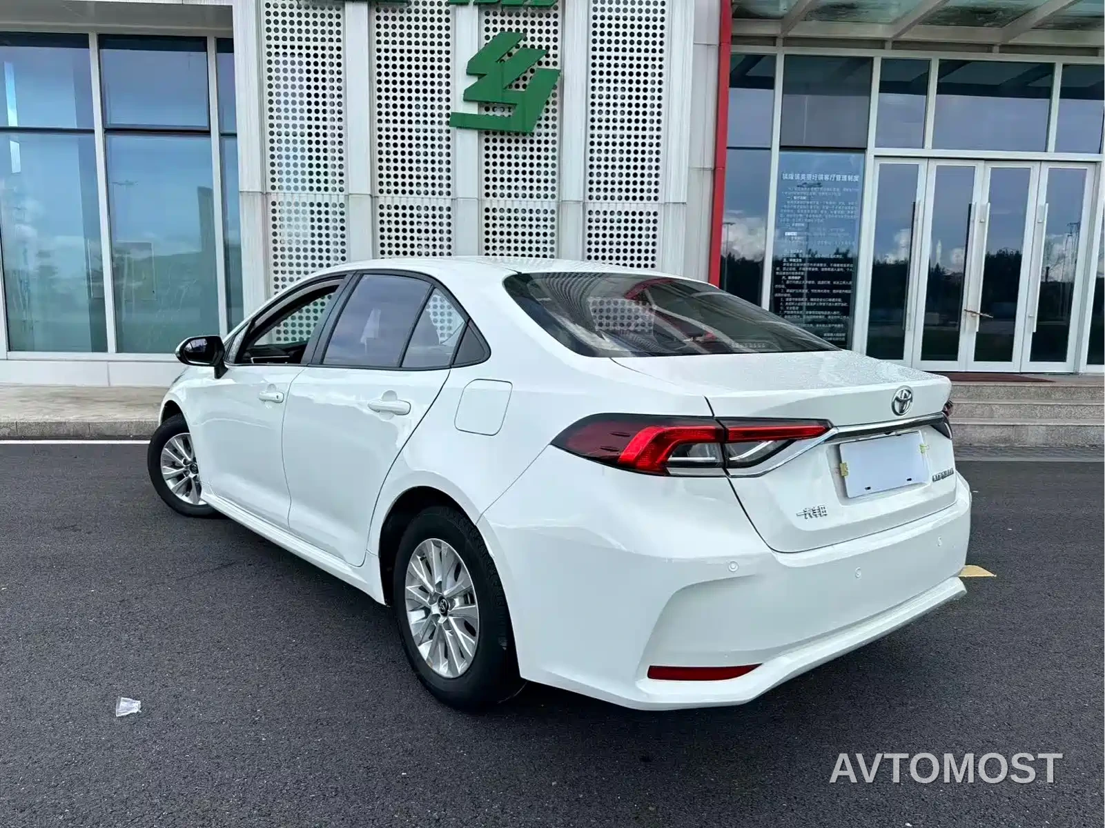 Toyota Corolla 2021 TNGA 1.5L CVT Elite Edition — фото 4