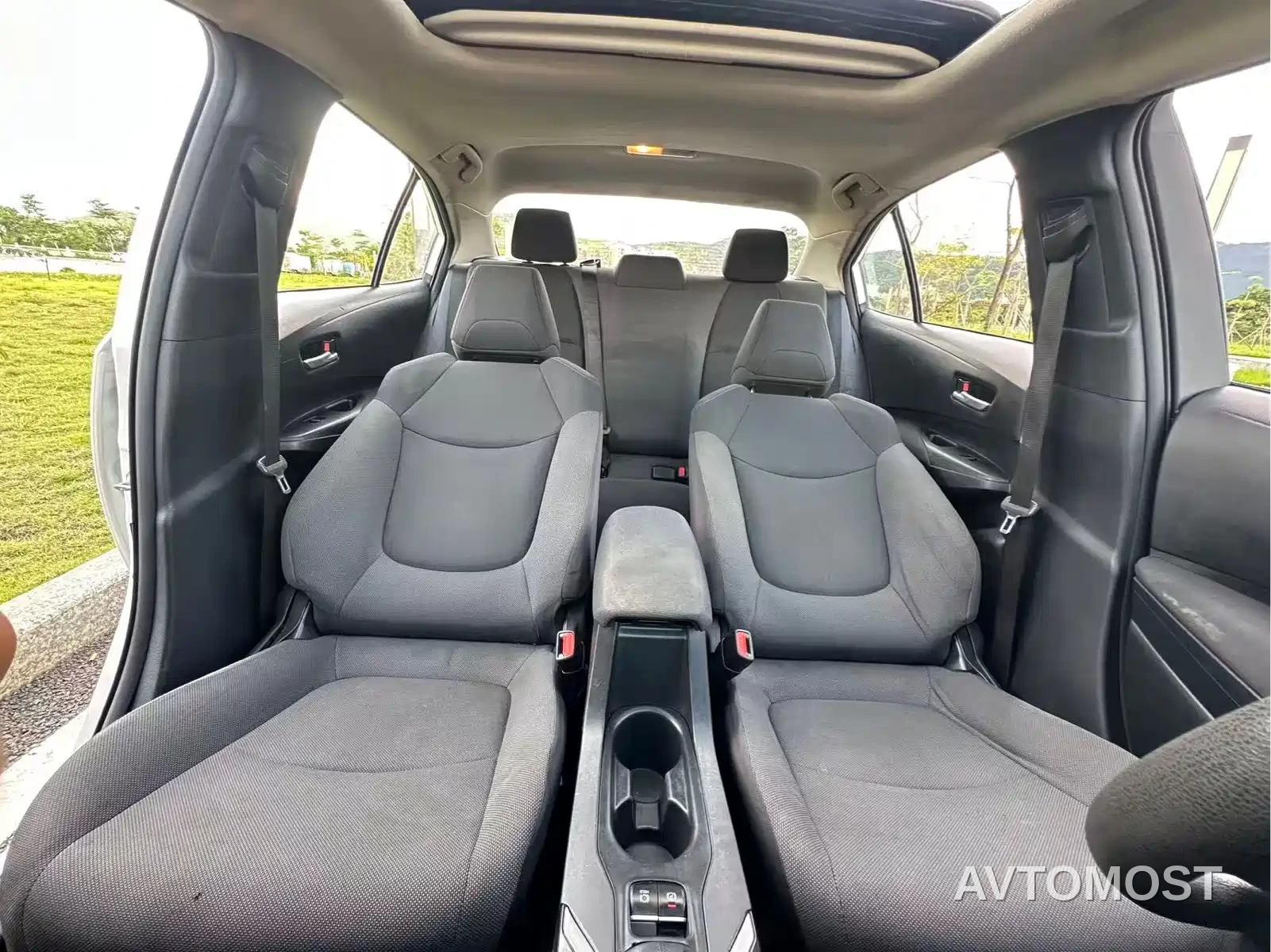 Toyota Corolla 2021 TNGA 1.5L CVT Elite Edition — фото 12