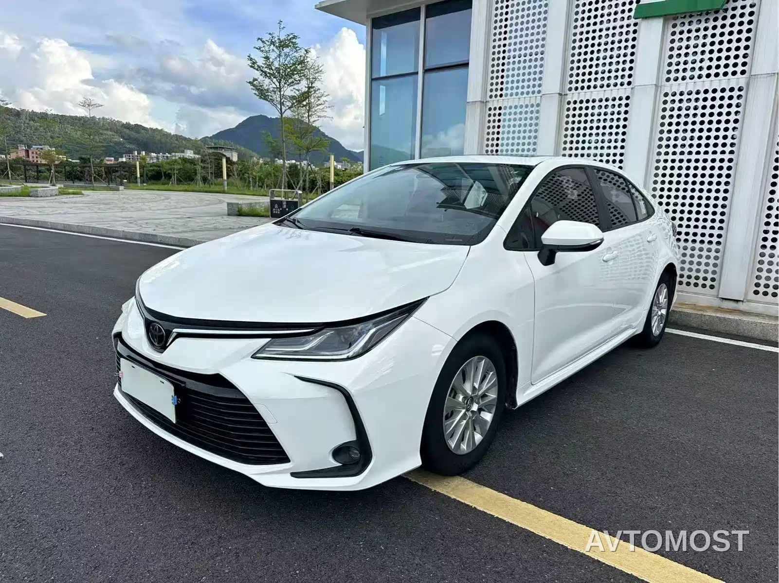 Toyota Corolla 2021 TNGA 1.5L CVT Elite Edition — фото 21