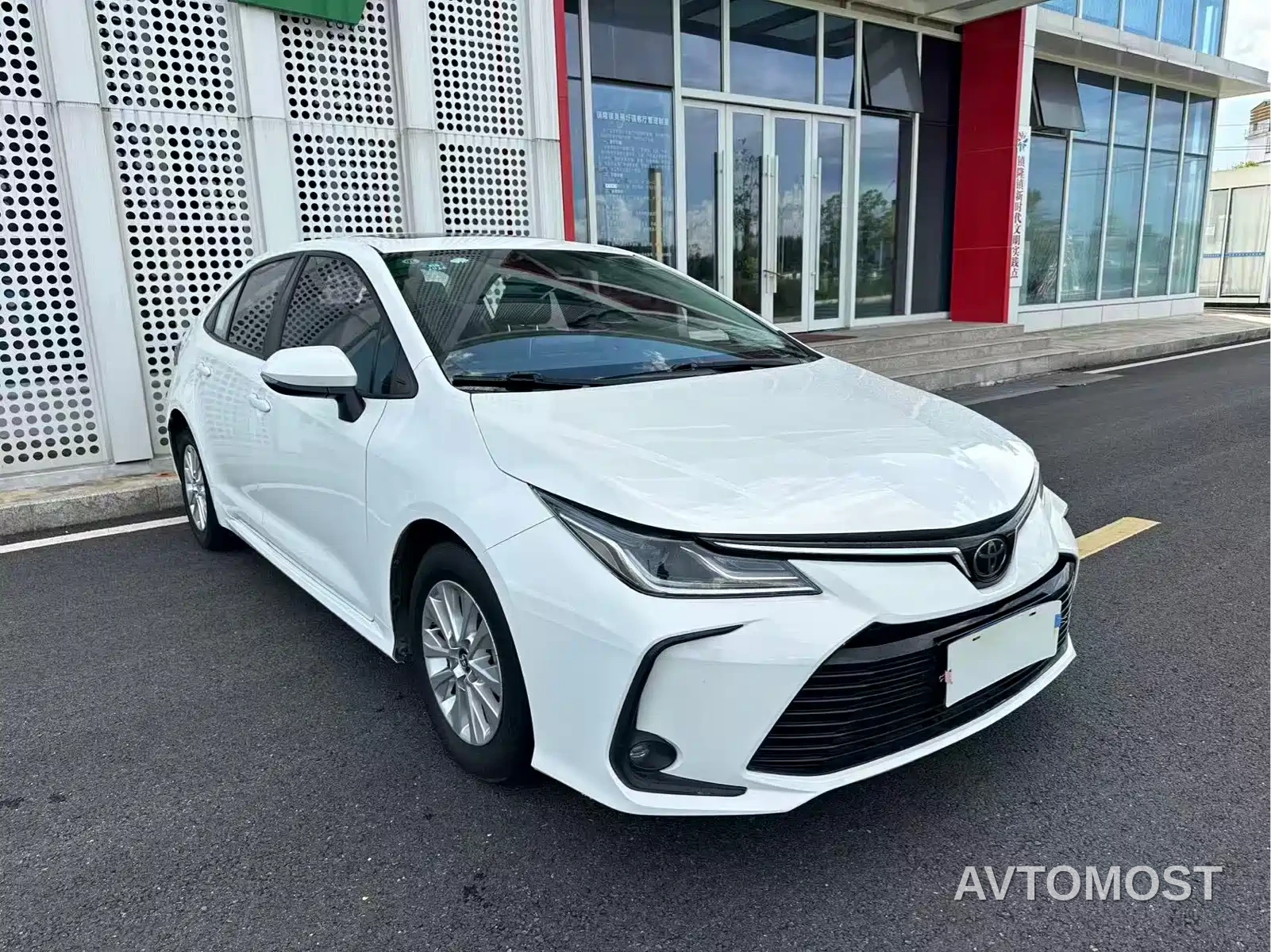 Toyota Corolla 2021 TNGA 1.5L CVT Elite Edition — фото 23