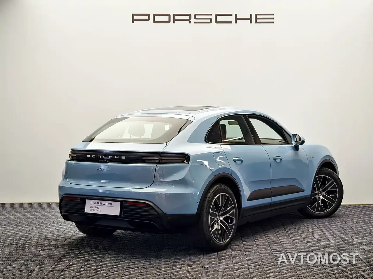 Porsche Macan EV — фото 3