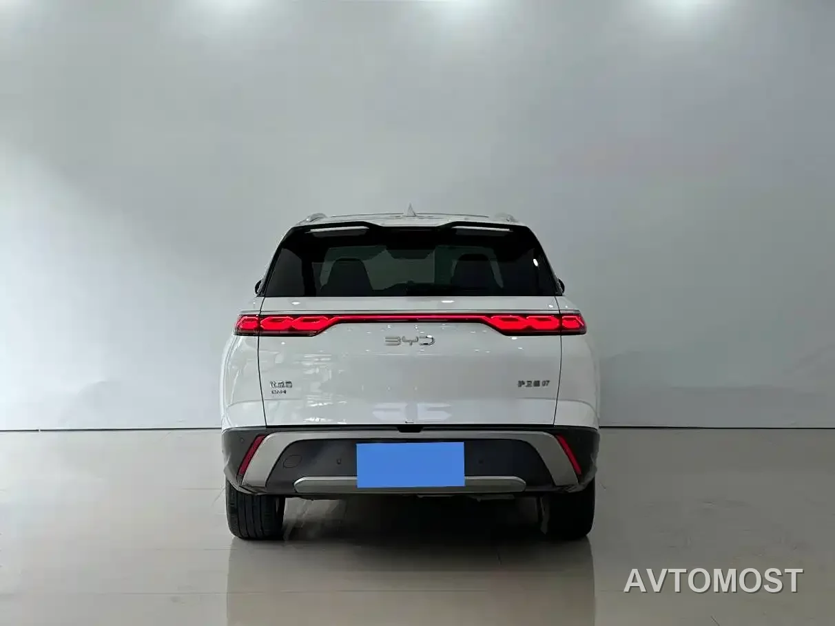 BYD Frigate 07 2023 DM-i 205KM Premium — фото 8