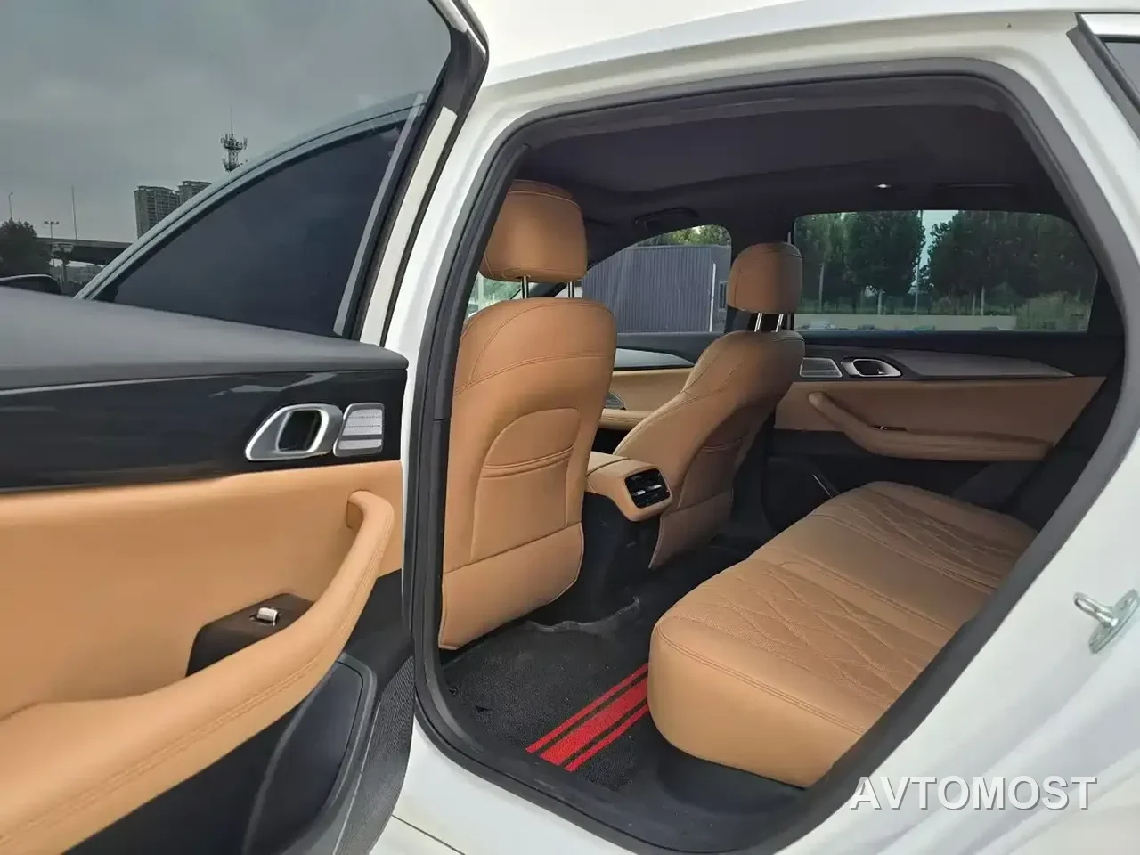 Geely Galaxy A7 2025 EM-i 150km Long Voyage Edition — фото 5