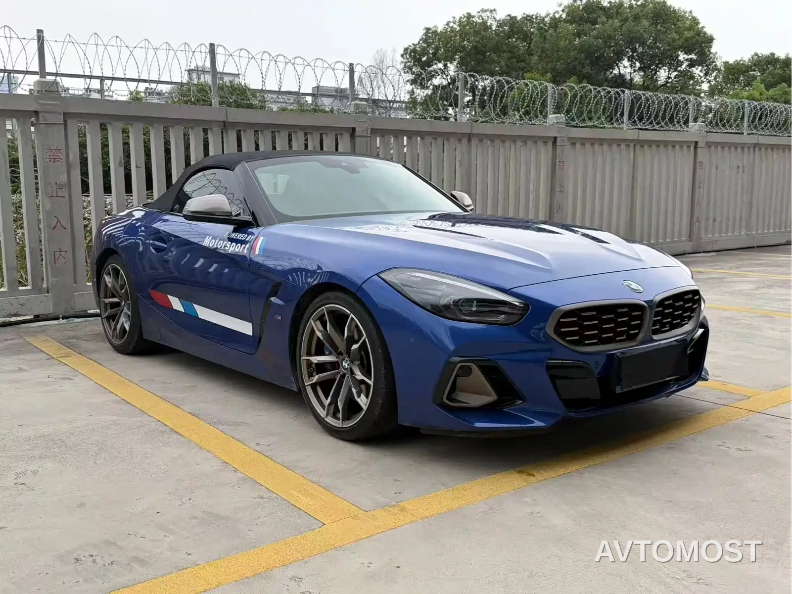 BMW Z4 M40i 2023 M40i M Sport Performance Edition — фото 3