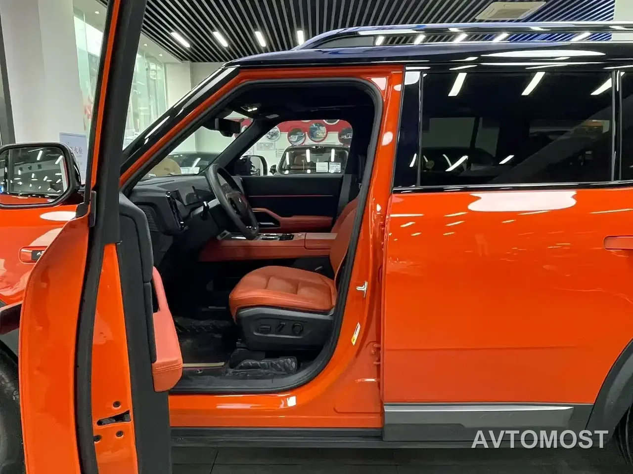 Ford Mustang NEV 2025 Plug-in Range Extender Hybrid — фото 8