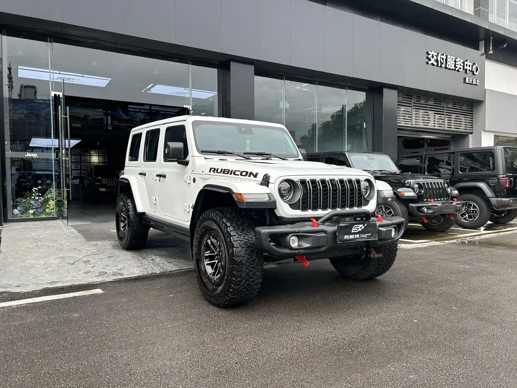 Jeep Wrangler 2024 2.0T Rubicon 4-door — фото 3
