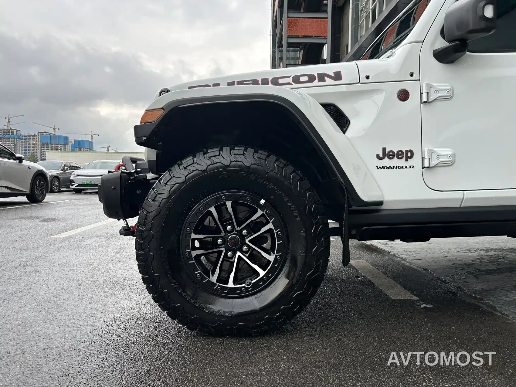 Jeep Wrangler 2024 2.0T Rubicon 4-door — фото 18