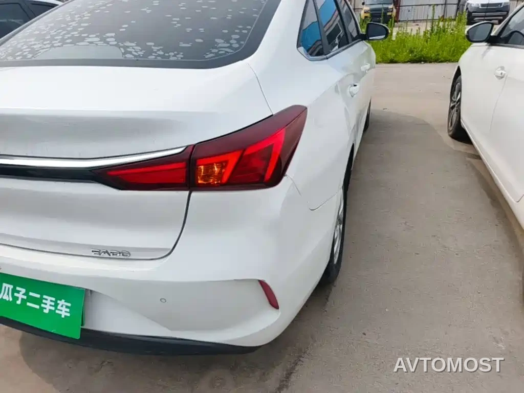 Changan Eado New Energy 2022 EV460 Smart Ride-Hailing Edition (LFP) — фото 8