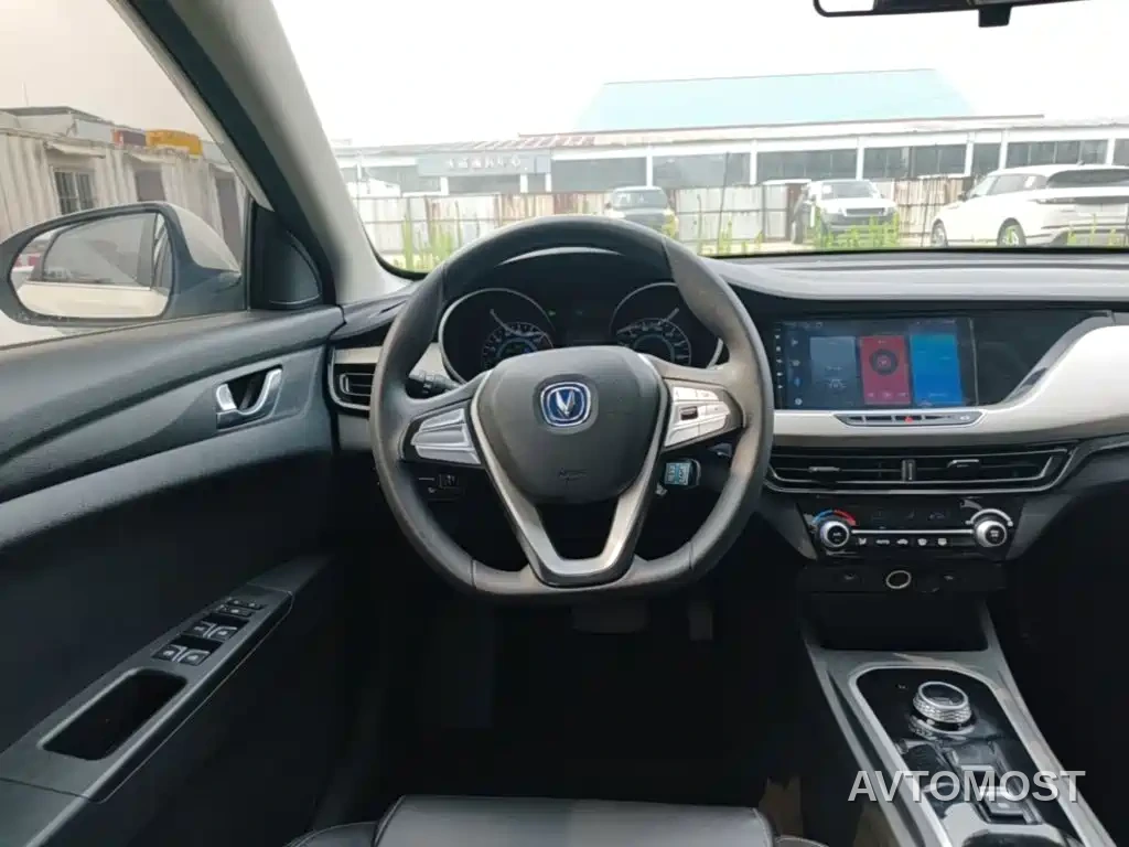 Changan Eado New Energy 2022 EV460 Smart Ride-Hailing Edition (LFP) — фото 10