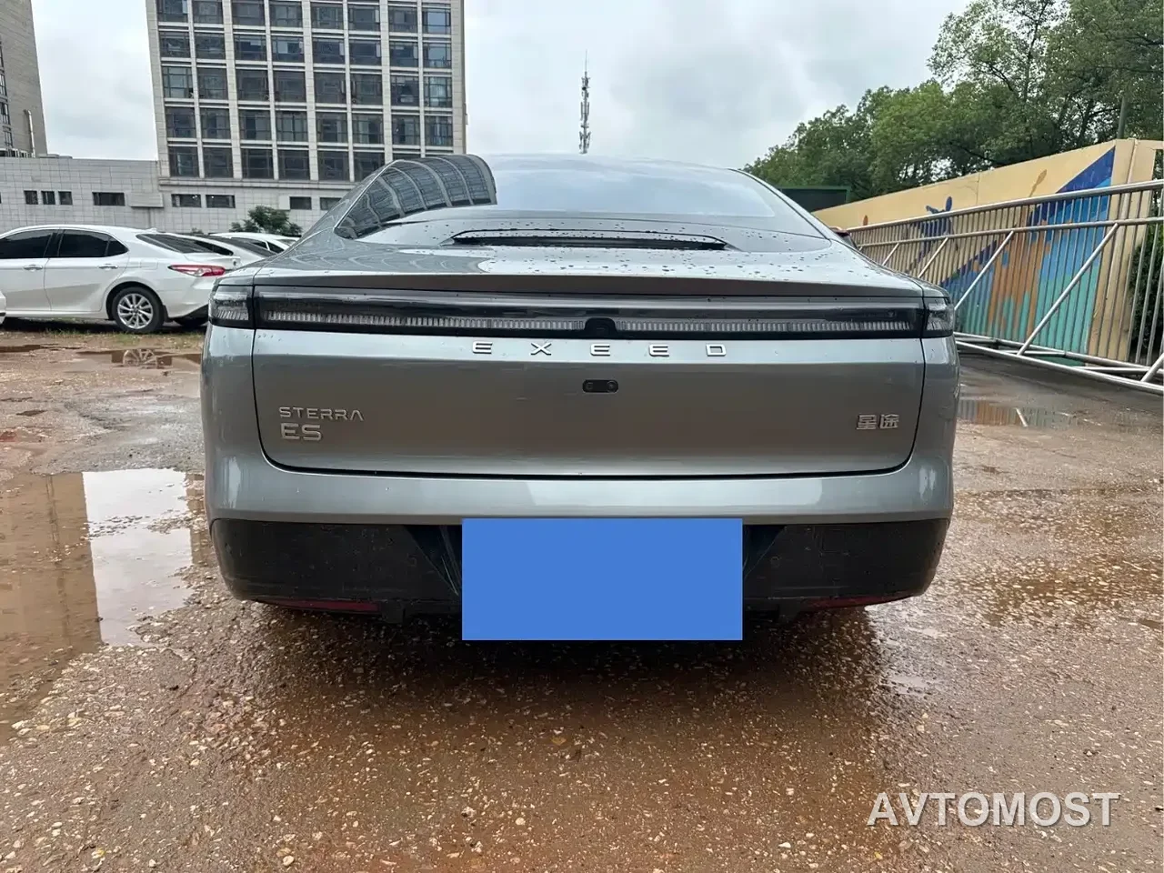Exeed Exlantix ES 2025 Range Extender Pro Highway Assist — фото 8