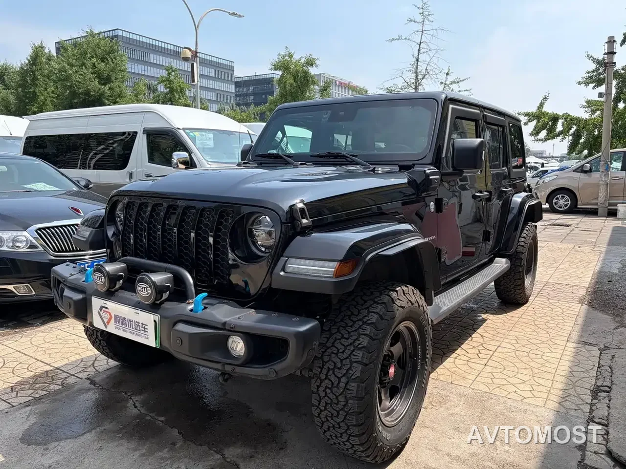 Jeep Wrangler 4xe 2021 4-Door 2.0T 4xe Sahara — фото 8