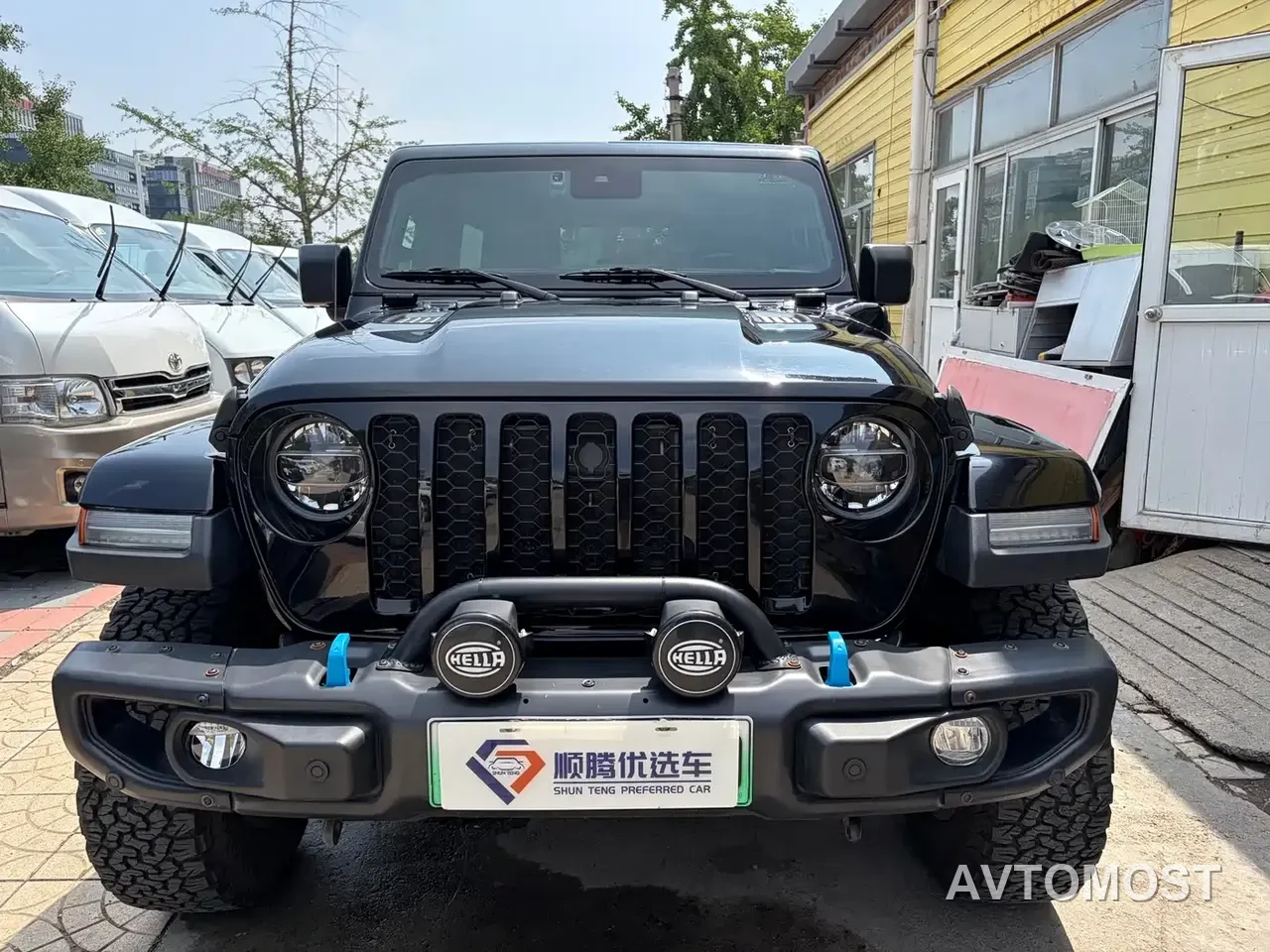 Jeep Wrangler 4xe 2021 4-Door 2.0T 4xe Sahara — фото 3