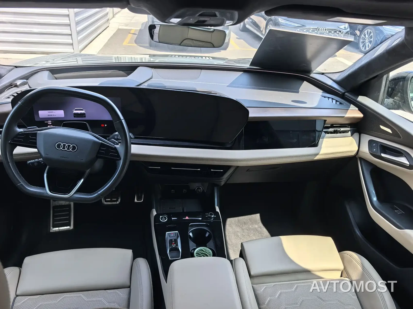 Audi Q6L Sportback e-tron 2025 Pioneer Navigation Edition — фото 10
