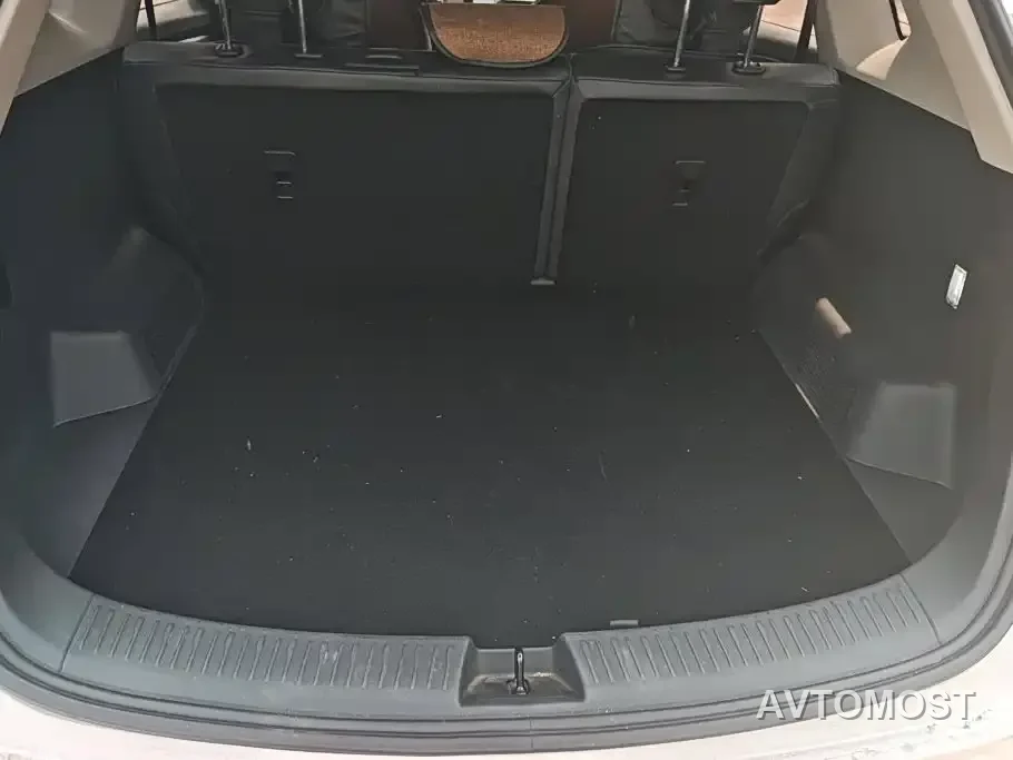Wuling Xingchen 2022 2.0L DHT Electric Power Edition — фото 4