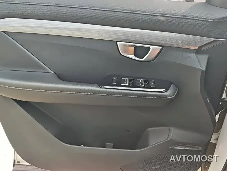 Wuling Xingchen 2022 2.0L DHT Electric Power Edition — фото 7