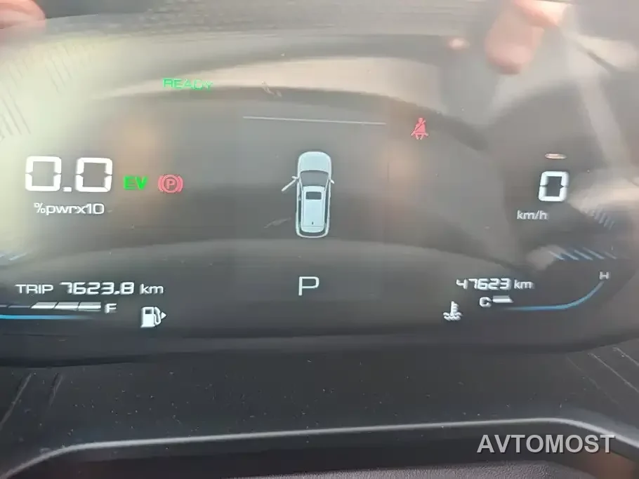 Wuling Xingchen 2022 2.0L DHT Electric Power Edition — фото 12