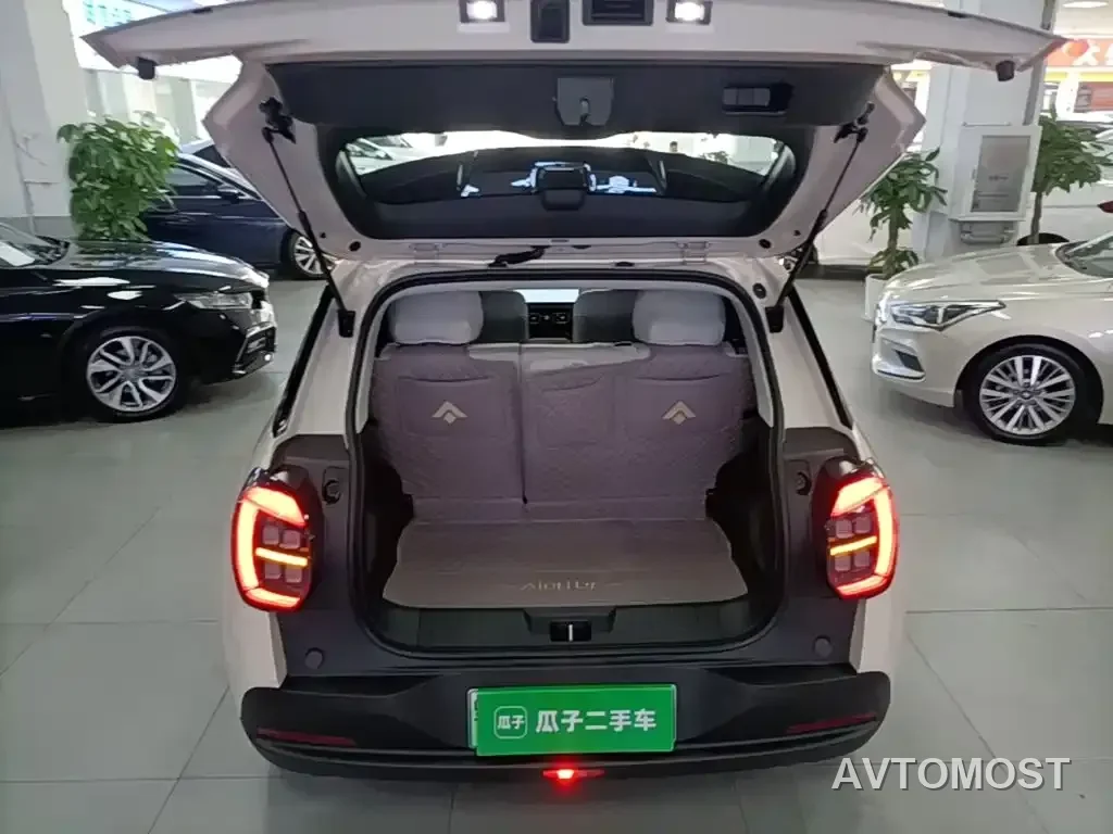 AION UT 2025 Model 330 Starlight Edition — фото 18