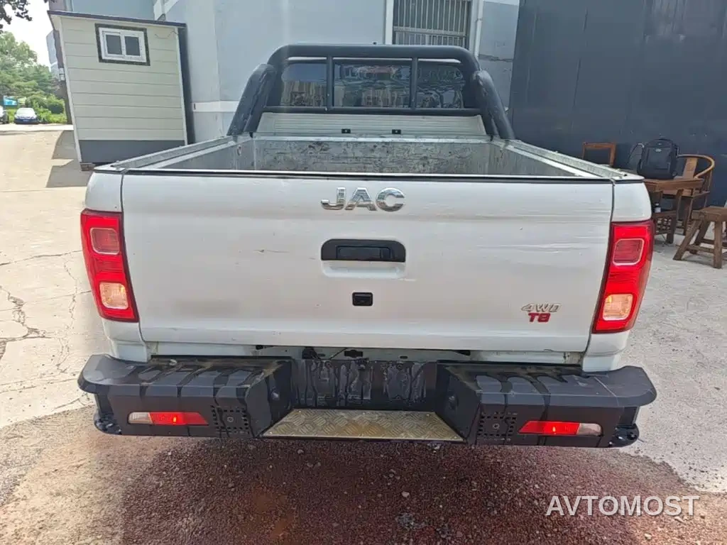 JAC T8 2022 2.0T International Edition Diesel 4WD Luxury Large Double Cab HFC4DB2-2E — фото 6