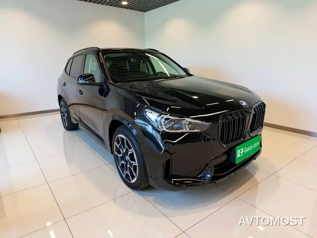 BMW iX1 2023 xDrive30L M Sport Package — фото 4