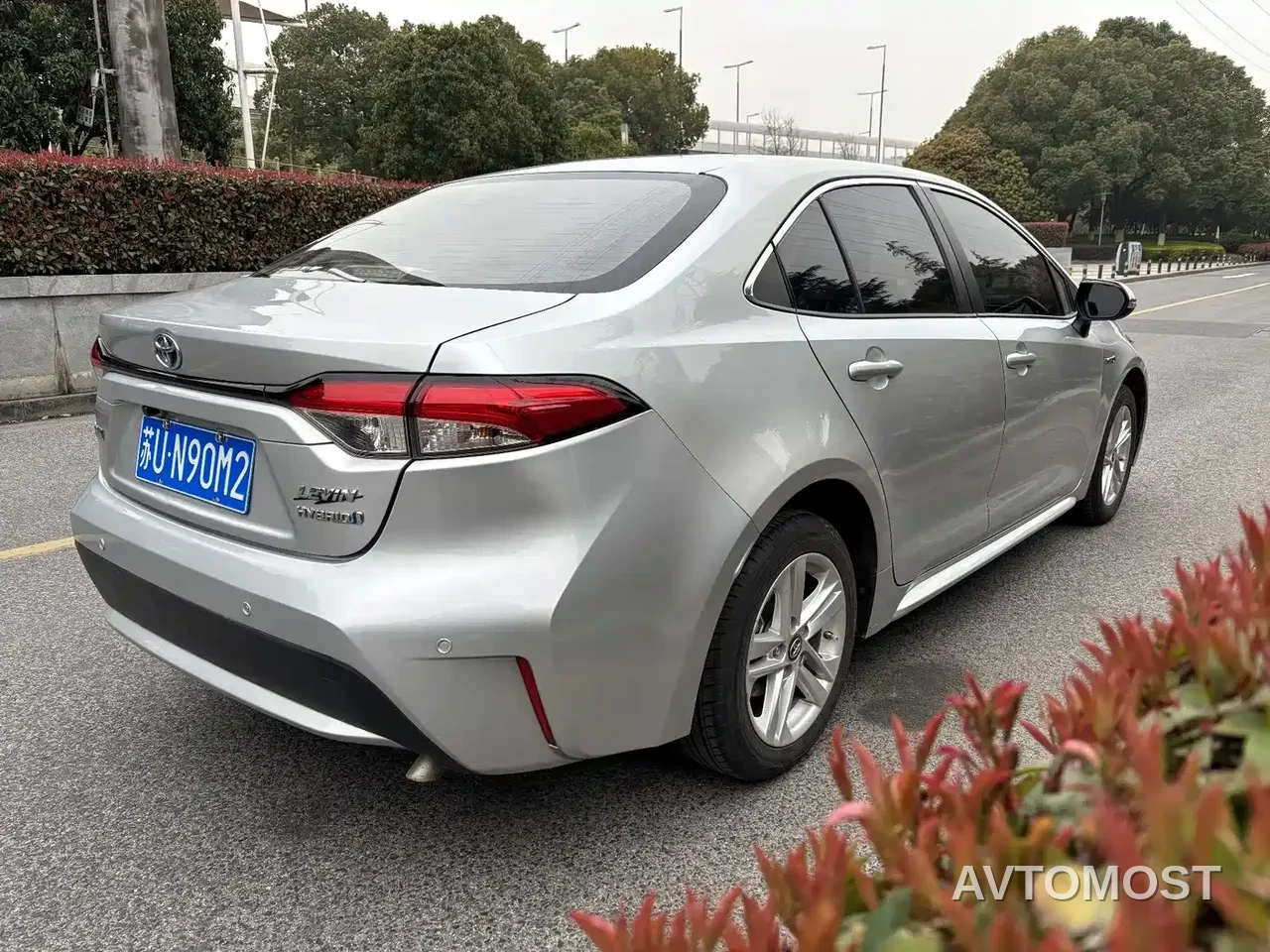 Toyota Levin 2022 Dual Engine 1.8H E-CVT Progressive Edition — фото 4