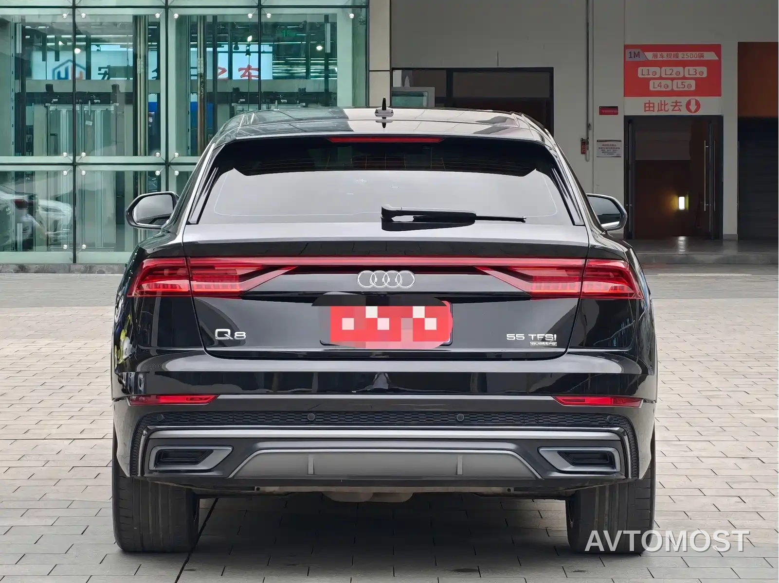 Audi Q8 2022 55 TFSI Luxury Dynamic — фото 16
