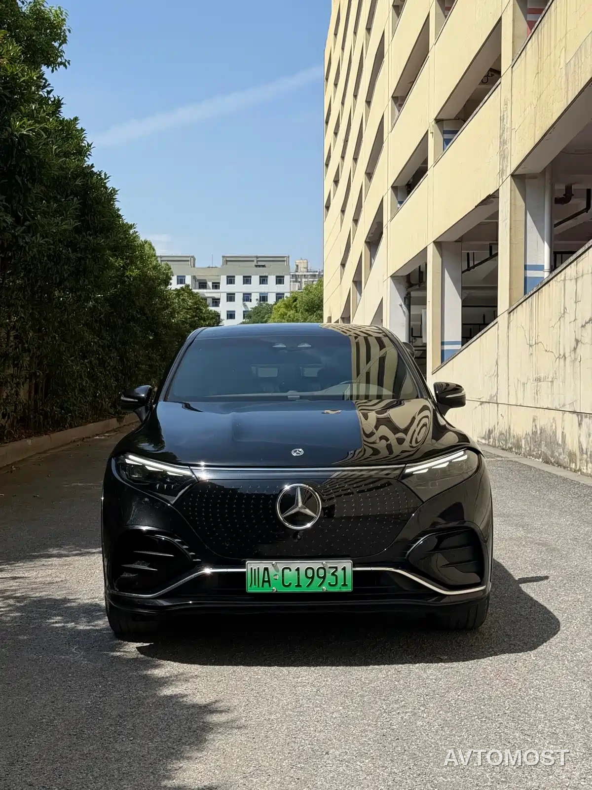Mercedes-Benz EQS SUV 2023 450 4MATIC Pioneer Edition — фото 2