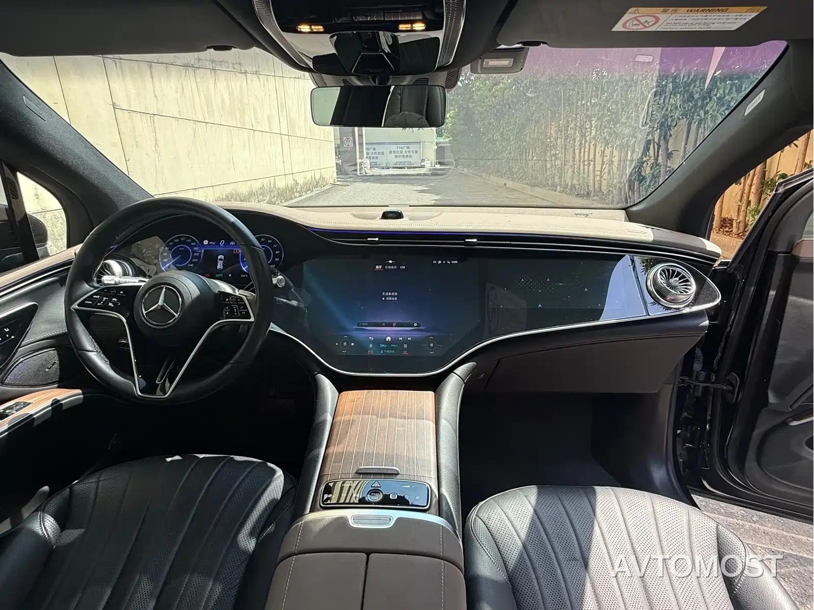Mercedes-Benz EQS SUV 2023 450 4MATIC Pioneer Edition — фото 9