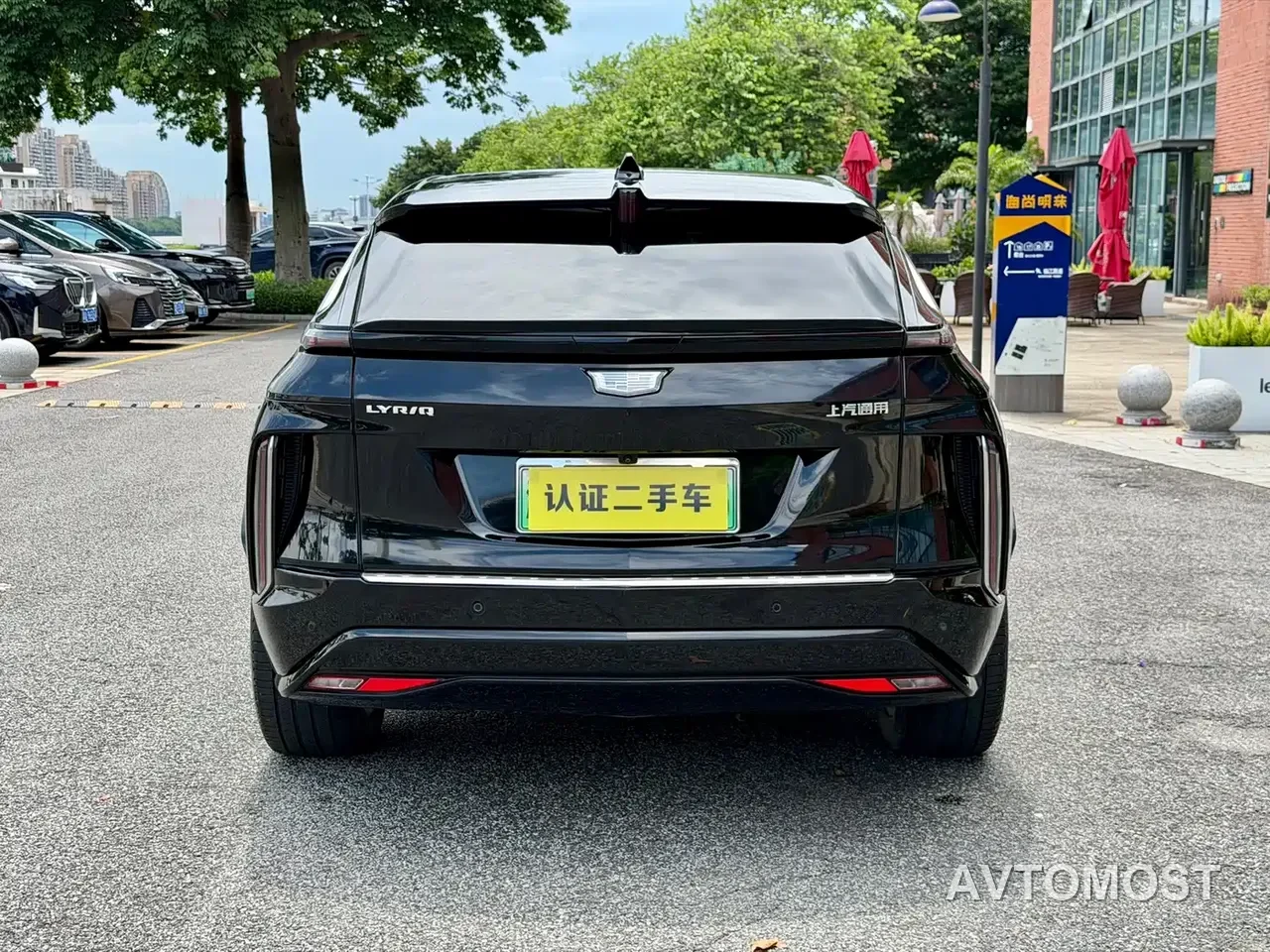 Cadillac IQ Rui Ge 2024 RWD Standard Range Luxury Edition — фото 8