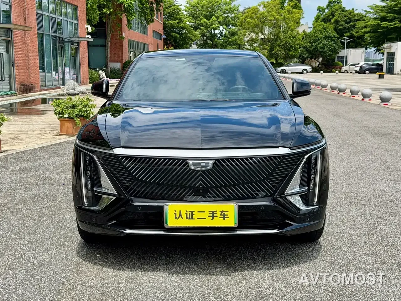Cadillac IQ Rui Ge 2024 RWD Standard Range Luxury Edition — фото 2